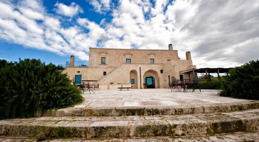 Masseria Le Fabriche Guest House Maruggio Exterior photo