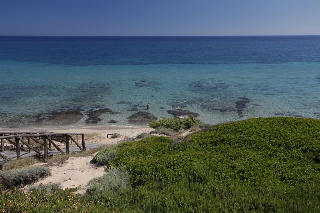 Masseria Le Fabriche Maruggio Exterior photo